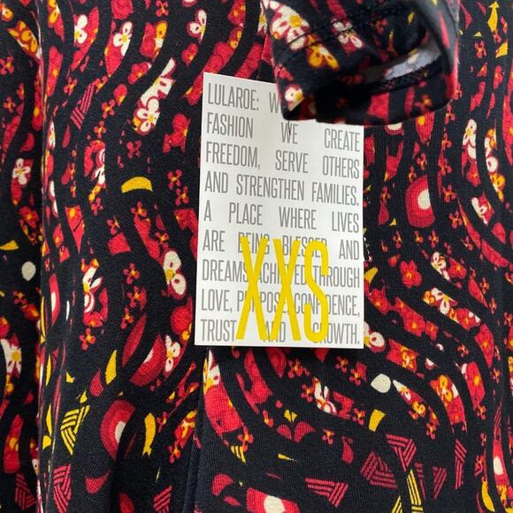 LuLaRoe Perfect T Size XXS Swing Shirt NWT New Black Red Flirty Tee Shirt - Picture 2 of 8